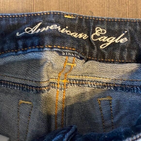 American Eagle Artist Cropped Jeans -- Size 00 - Picture 7 of 8